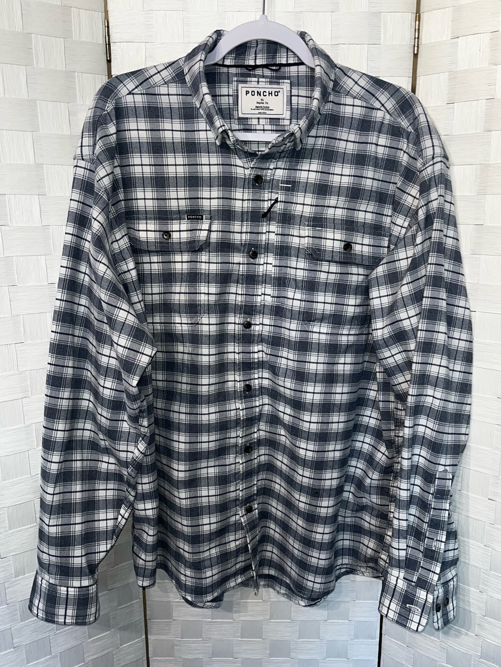 Poncho Outdoors Mens Pagosa Shirt Mens Size XL regular fit
